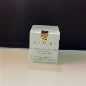 Estée Lauder Revitalizing Supreme + Bright Power, Soft Cream